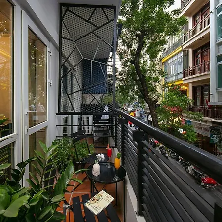 San Boutique Hotel & Travel Hanoi Exterior photo