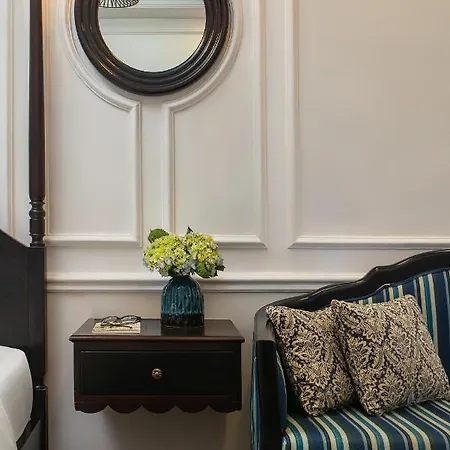 San Boutique Hotel & Travel Hanoi Exterior photo